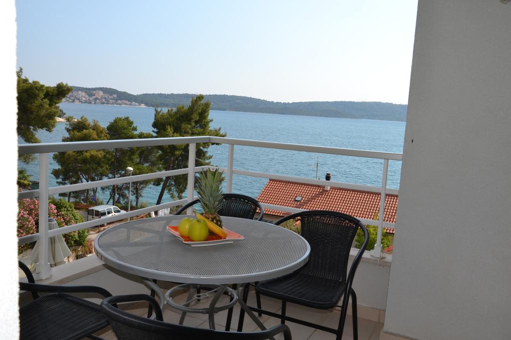 Apartment Gabi Trogir Room photo